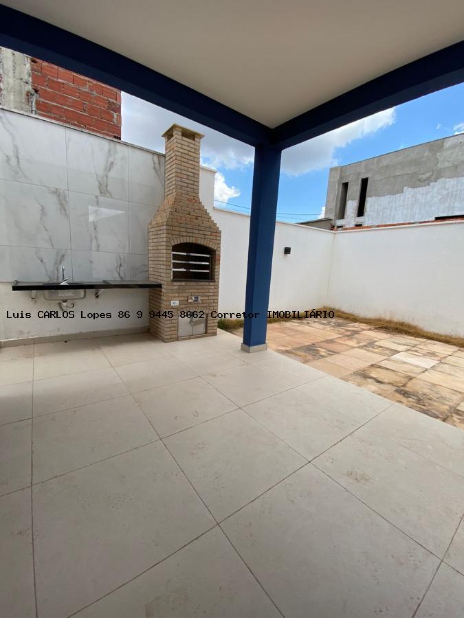 Casa à venda com 3 quartos, 260m² - Foto 9