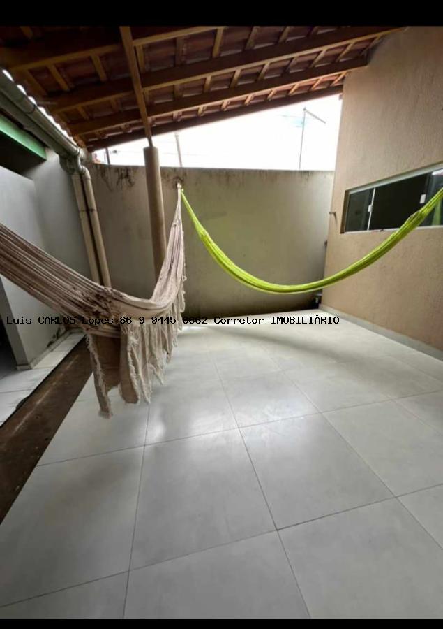 Casa à venda com 3 quartos, 205m² - Foto 16