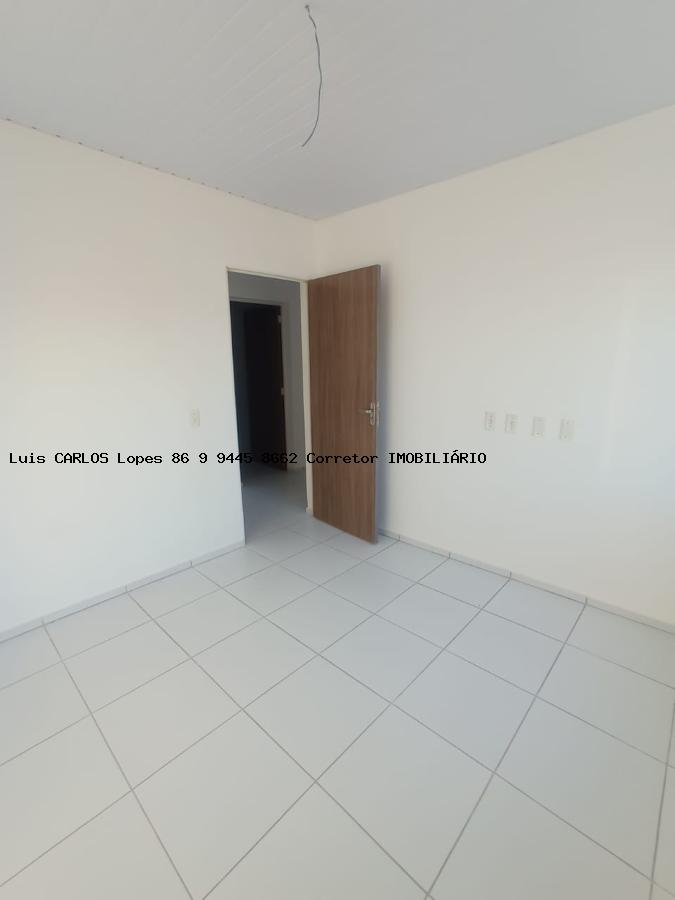 Apartamento à venda com 2 quartos, 46m² - Foto 14