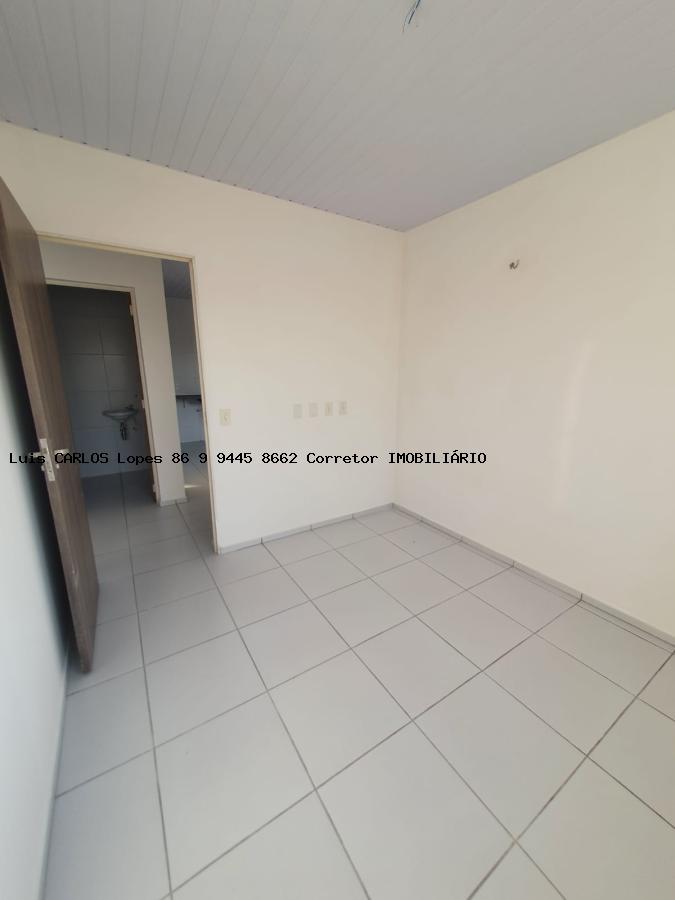 Apartamento à venda com 2 quartos, 46m² - Foto 12