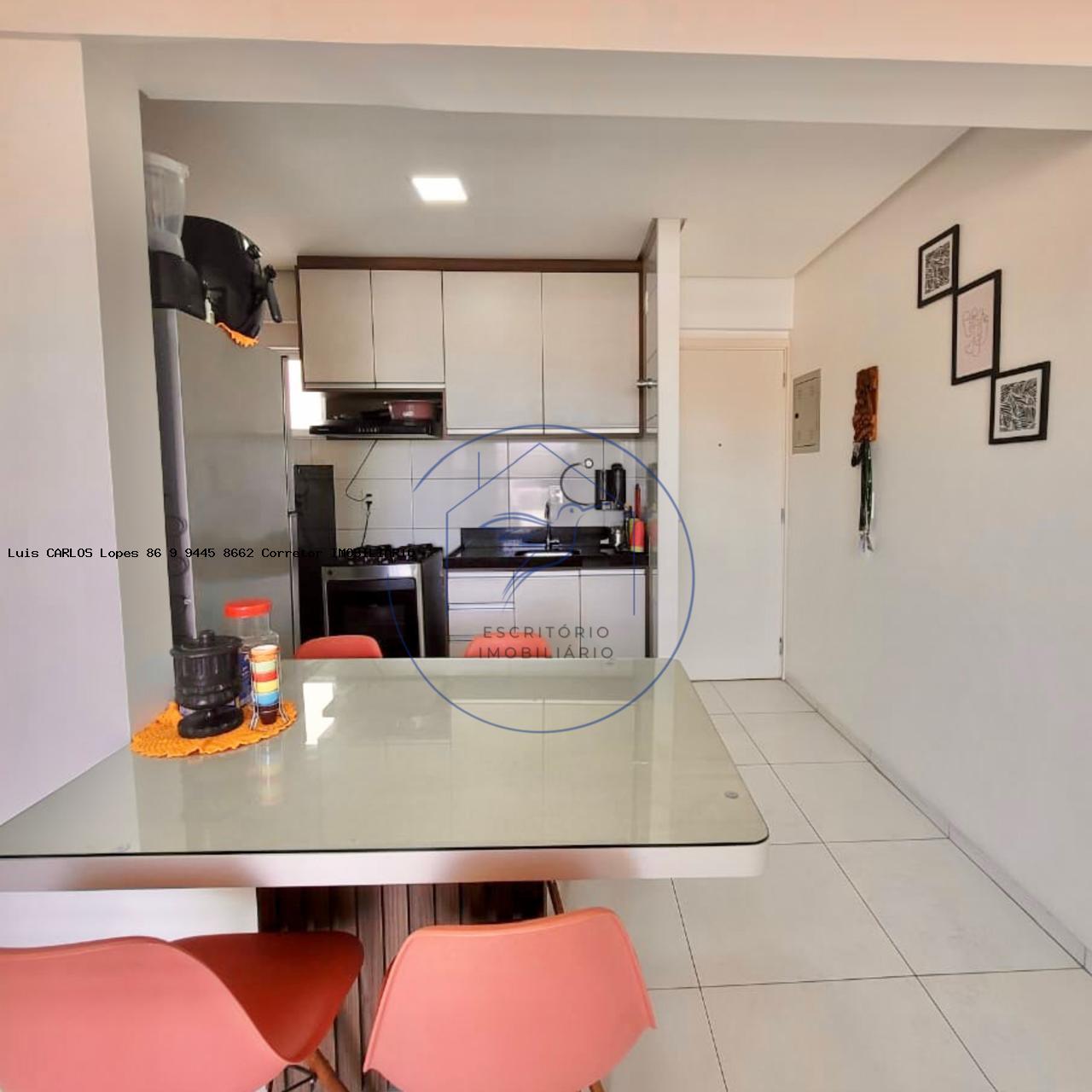 Apartamento à venda com 3 quartos, 71m² - Foto 2