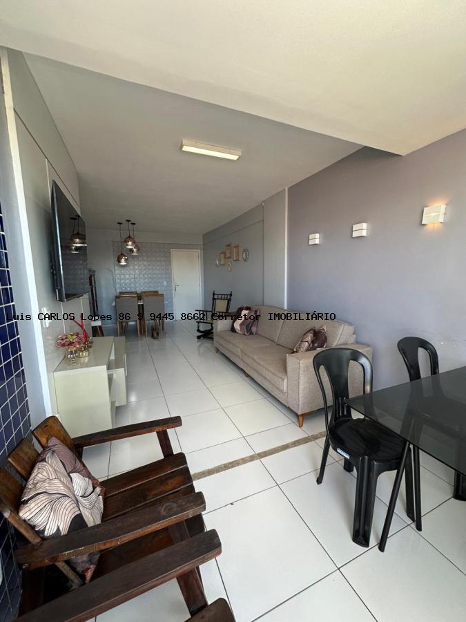 Casa à venda com 3 quartos, 92m² - Foto 4